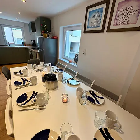 Апартаменты Dein Haus Am Rhein Кобленц